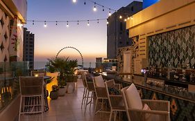 فنادق دلتا باي ماريوت شاطئ جميرا، دبي